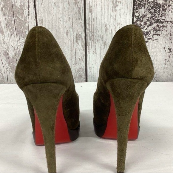 Authenticated Women's Christian Louboutin Palais Royal
Suede Bronze size 35 - Picture 9 of 15
